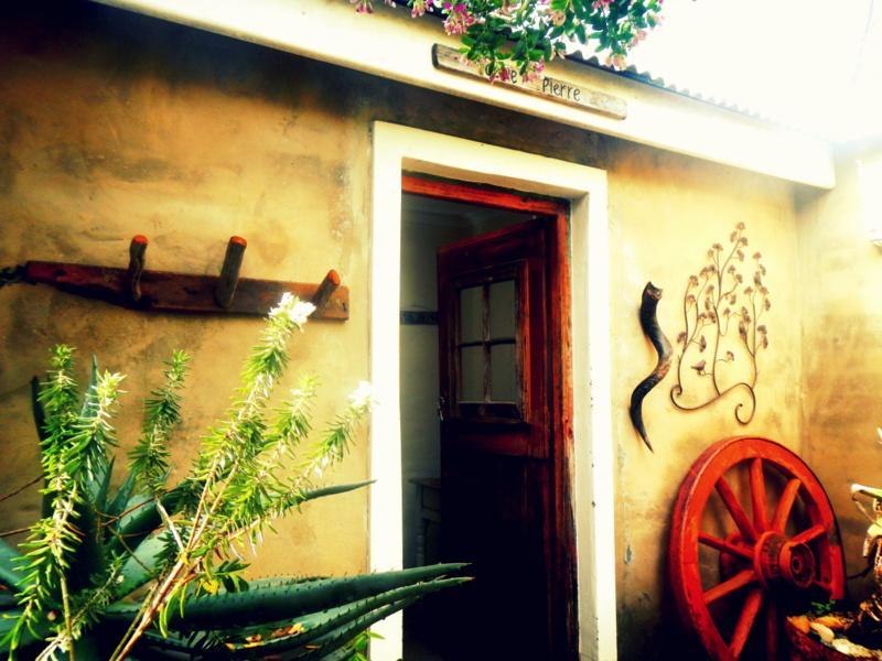 Stone Cottage Self-Catering Apartments Plettenberg Bay Exterior foto